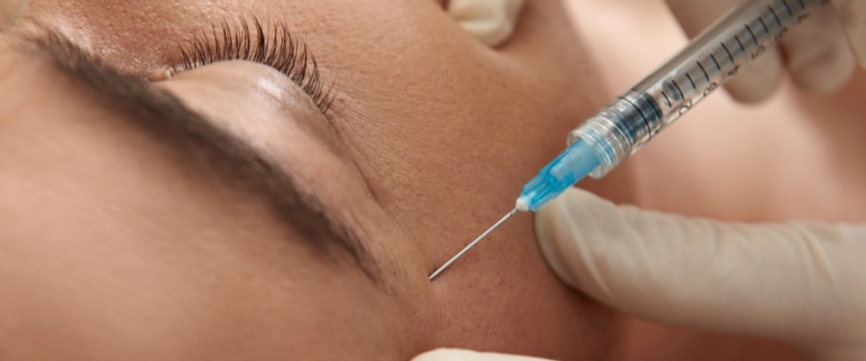 Achilles Tendon Partial Tear: Causes, Symptoms, and Treatment Options