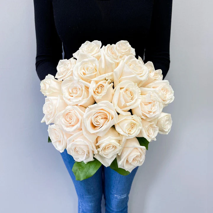 Buy Funeral and Sympathy Flowers in Toronto Easily