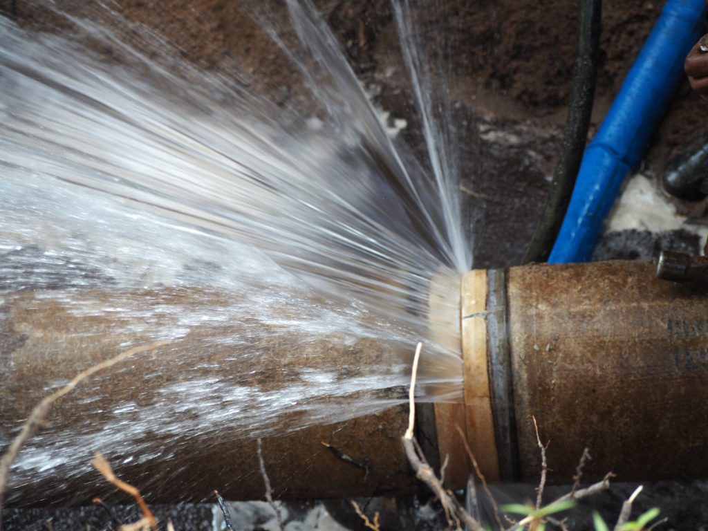Why Hiring a Local Burst Pipe Plumber Santa Barbara CA Is Crucial During Emergencies