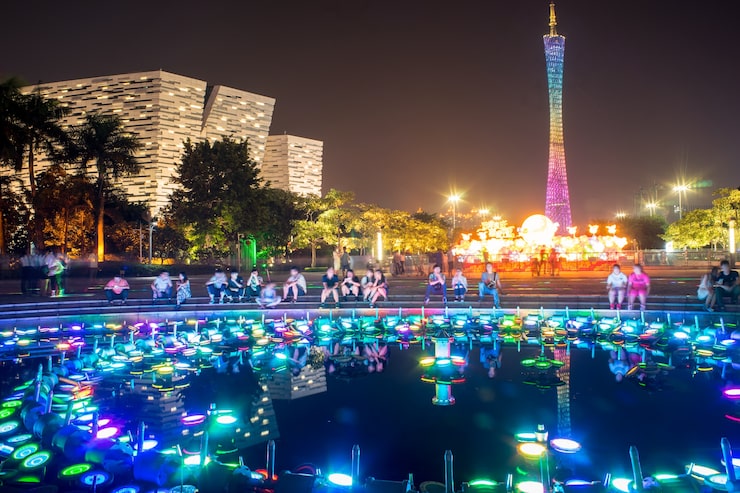 Essential Travel Tips for Experiencing Lyon Festival of Lights