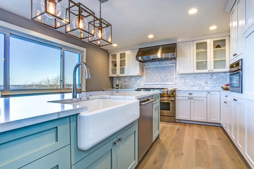 Behind the Makeovers: What Home Renovation Shows Teach Homeowners in 2025