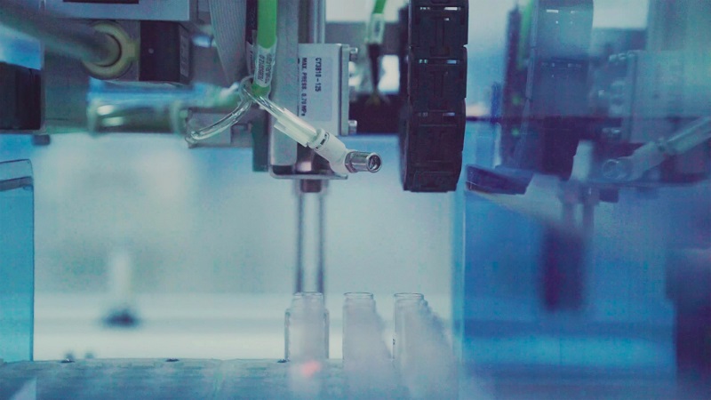 The Invisible Architects: How Seeing Molecules Is Transforming Medicine